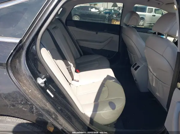 KMHE34L3XHA066759 2017 HYUNDAI SONATA - Image 8