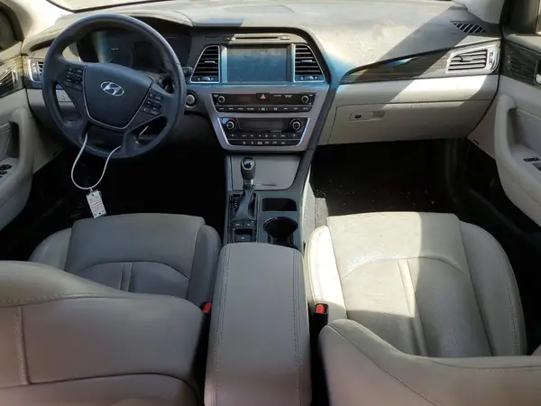KMHE34L3XHA071461 2017 HYUNDAI SONATA - Image 8