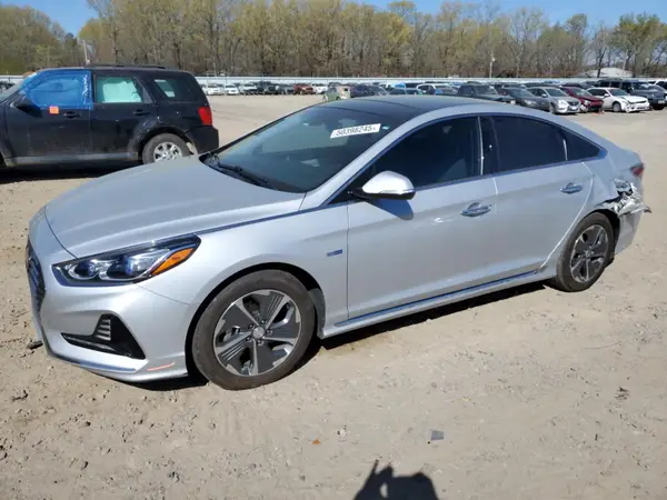 KMHE34L3XKA089241 2019 HYUNDAI SONATA - Image 1