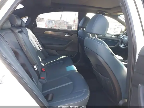 KMHE34L3XKA089756 2019 HYUNDAI SONATA - Image 8