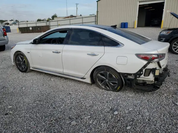 KMHE34L3XKA092575 2019 HYUNDAI SONATA - Image 2