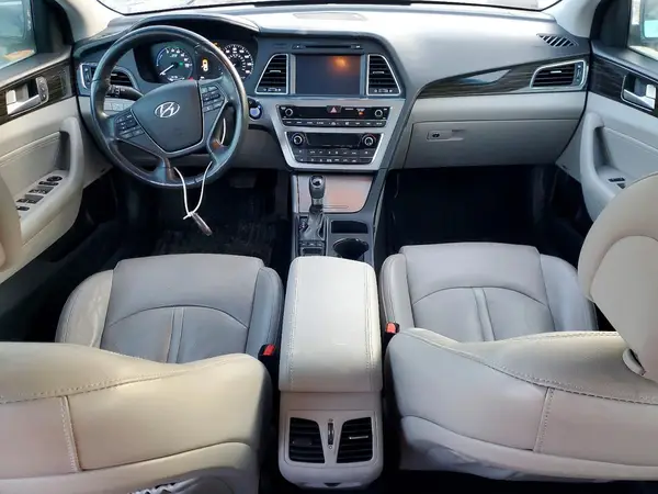 KMHE54L20GA026108 2016 HYUNDAI SONATA - Image 8
