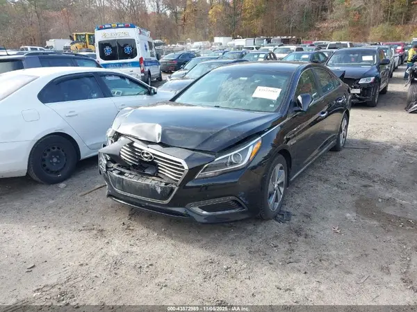 KMHE54L20HA049373 2017 HYUNDAI SONATA - Image 2