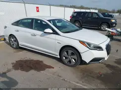 KMHE54L21HA059670 2017 HYUNDAI SONATA