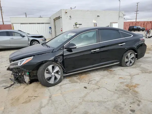 KMHE54L22GA031049 2016 HYUNDAI SONATA - Image 1