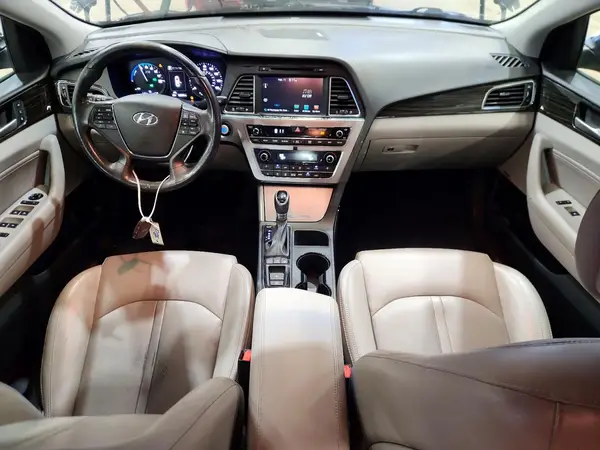 KMHE54L23GA023848 2016 HYUNDAI SONATA - Image 8
