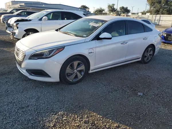 KMHE54L23GA024952 2016 HYUNDAI SONATA - Image 1