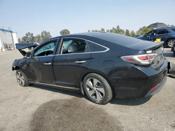 KMHE54L24GA026306 2016 HYUNDAI SONATA - Image 2