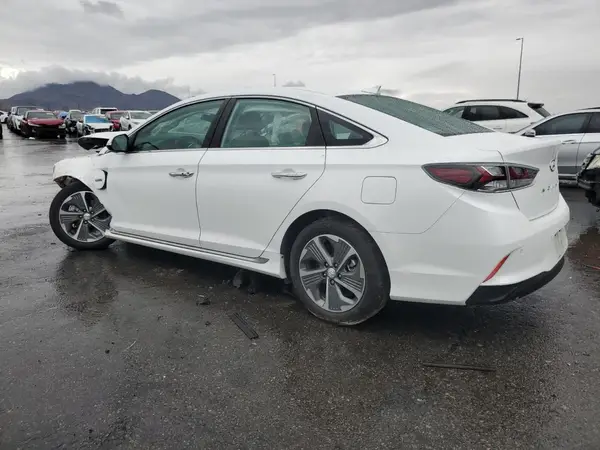 KMHE54L24KA090757 2019 HYUNDAI SONATA - Image 2