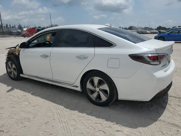 KMHE54L25HA045044 2017 HYUNDAI SONATA - Image 2