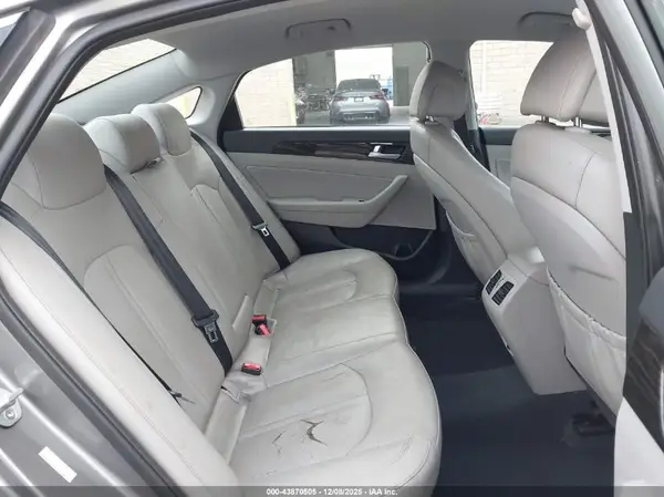 KMHE54L25HA071532 2017 HYUNDAI SONATA - Image 8