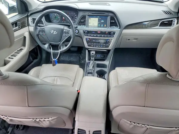 KMHE54L25HA071675 2017 HYUNDAI SONATA - Image 8