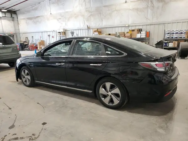 KMHE54L26HA045165 2017 HYUNDAI SONATA - Image 2