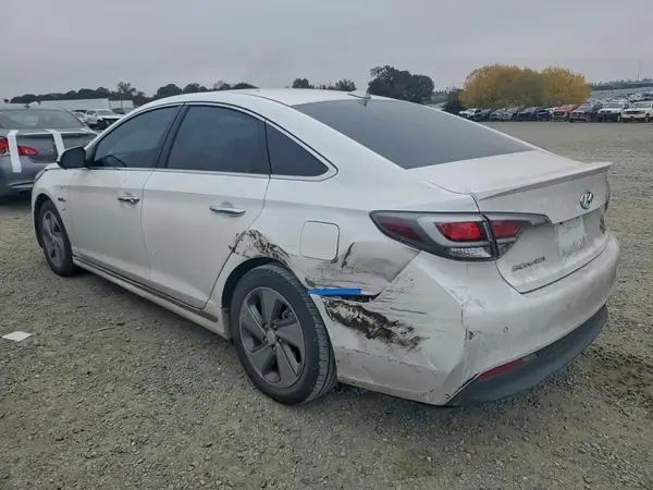 KMHE54L26HA072706 2017 HYUNDAI SONATA - Image 2