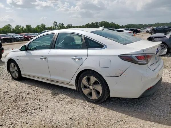 KMHE54L27GA024856 2016 HYUNDAI SONATA - Image 2