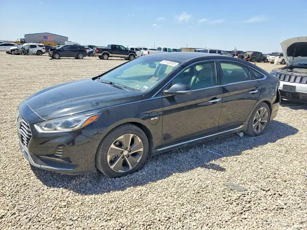 KMHE54L27KA093877 2019 HYUNDAI SONATA - Image 1