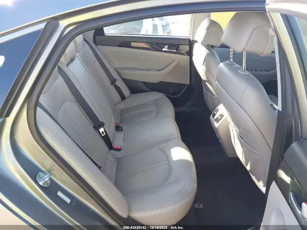 KMHE54L28HA063330 2017 HYUNDAI SONATA - Image 8