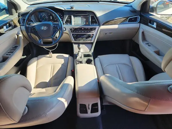 KMHE54L28HA071671 2017 HYUNDAI SONATA - Image 8
