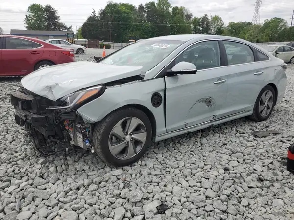 KMHE54L29GA031663 2016 HYUNDAI SONATA - Image 1