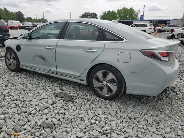 KMHE54L29GA031663 2016 HYUNDAI SONATA - Image 2