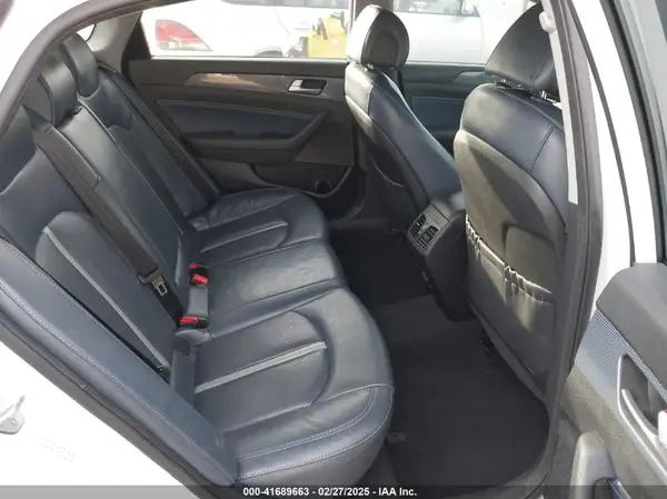KMHE54L29HA059903 2017 HYUNDAI SONATA - Image 8