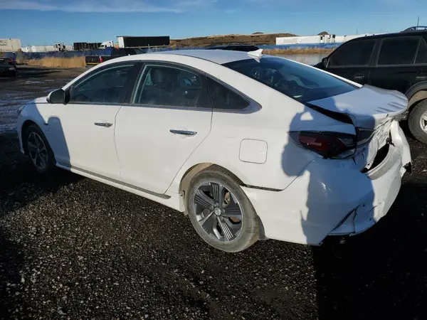 KMHE54L29KA090799 2019 HYUNDAI SONATA - Image 2