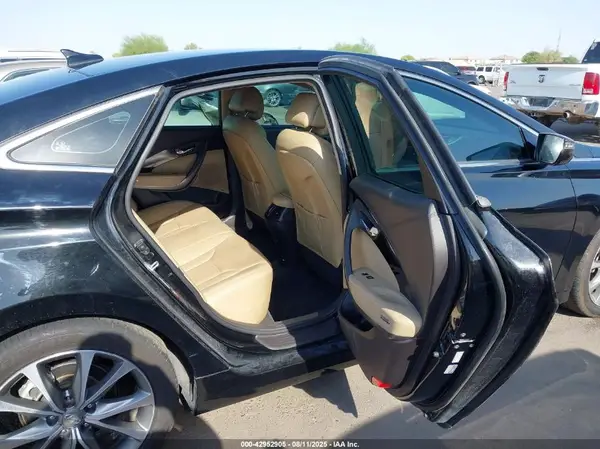 KMHFG4JG0HA578156 2017 HYUNDAI AZERA - Image 8