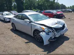KMHFG4JG1GA555208 2016 HYUNDAI AZERA