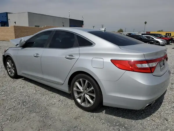 KMHFG4JG2GA501321 2016 HYUNDAI AZERA - Image 2