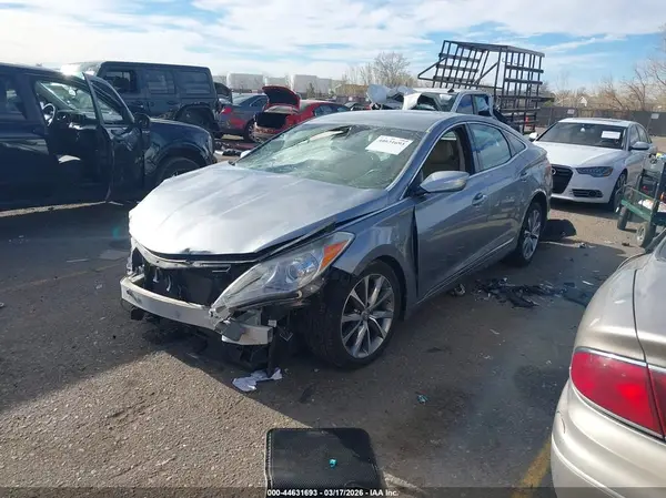 KMHFG4JG2GA502985 2016 HYUNDAI AZERA - Image 2