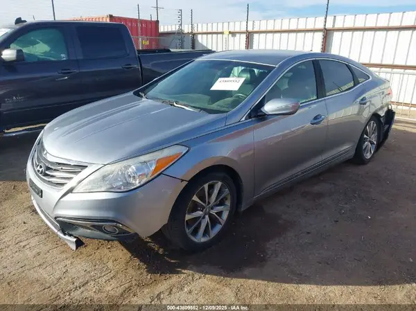 KMHFG4JG3GA527152 2016 HYUNDAI AZERA - Image 2