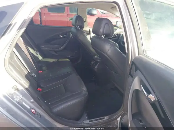 KMHFG4JG3GA527152 2016 HYUNDAI AZERA - Image 8