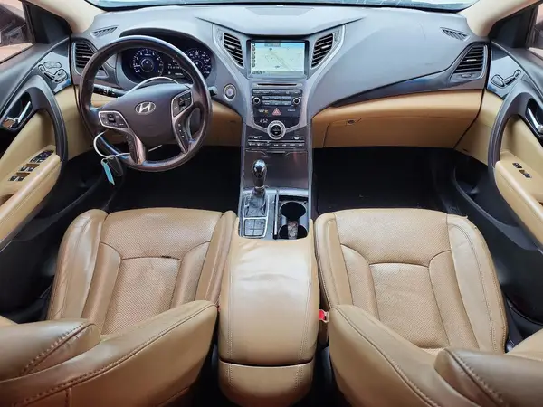 KMHFG4JG4GA518606 2016 HYUNDAI AZERA - Image 8