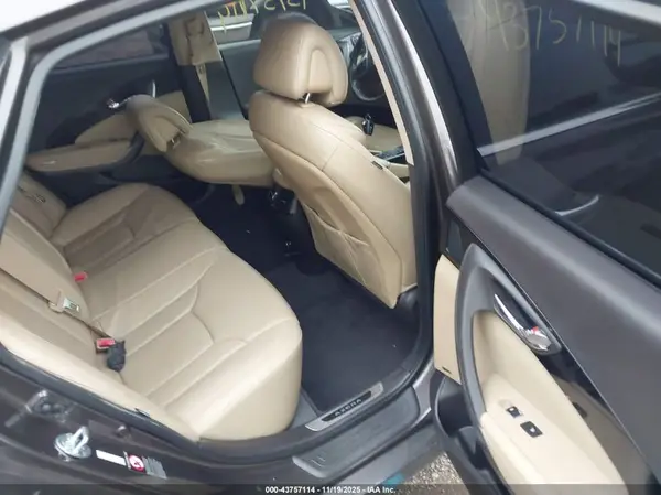 KMHFG4JG4GA518637 2016 HYUNDAI AZERA - Image 8