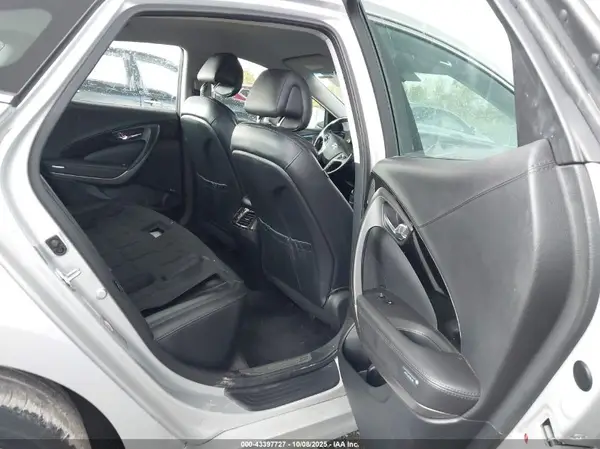 KMHFG4JG4HA578189 2017 HYUNDAI AZERA - Image 8