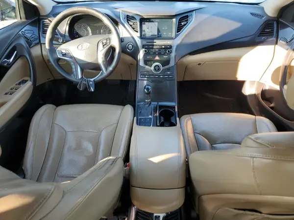 KMHFG4JG4HA580945 2017 HYUNDAI AZERA - Image 8