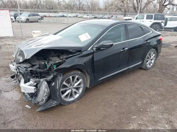 KMHFG4JG4HA589001 2017 HYUNDAI AZERA - Image 2