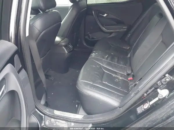 KMHFG4JG4HA589001 2017 HYUNDAI AZERA - Image 8
