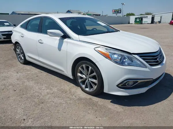 KMHFG4JG6GA568925 2016 HYUNDAI AZERA