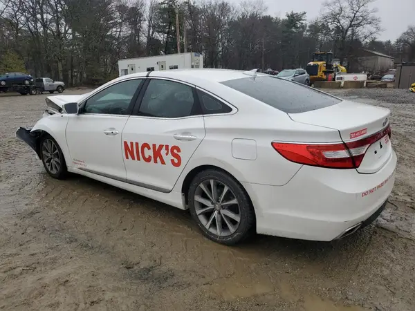 KMHFG4JG7HA579899 2017 HYUNDAI AZERA - Image 2