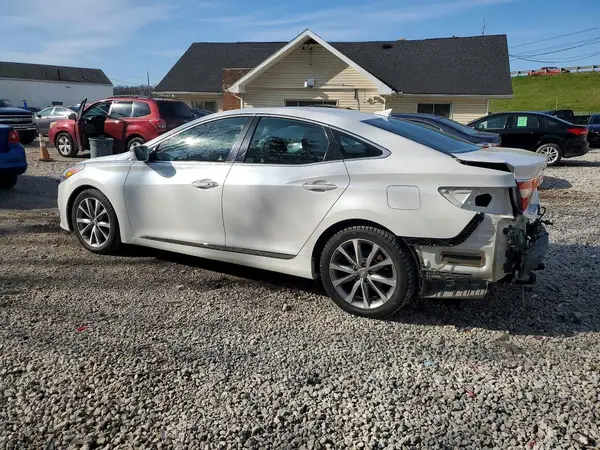 KMHFG4JG9GA517984 2016 HYUNDAI AZERA - Image 2