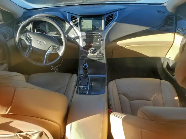 KMHFG4JG9GA519704 2016 HYUNDAI AZERA - Image 8