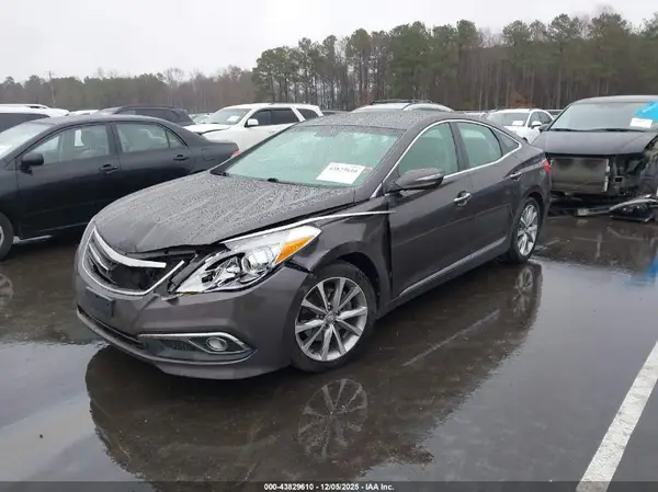 KMHFG4JG9GA527429 2016 HYUNDAI AZERA - Image 2