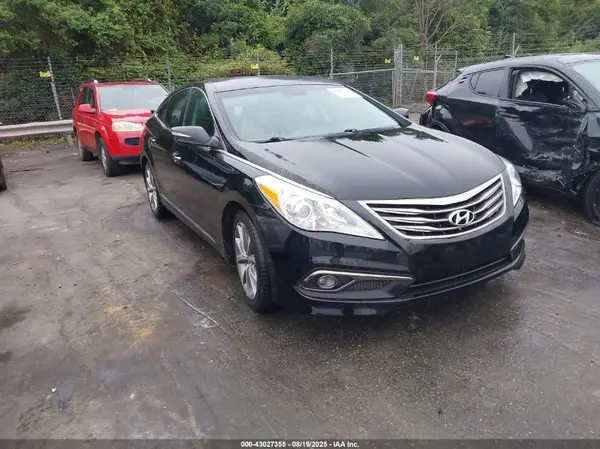 KMHFG4JG9HA579824 2017 HYUNDAI AZERA