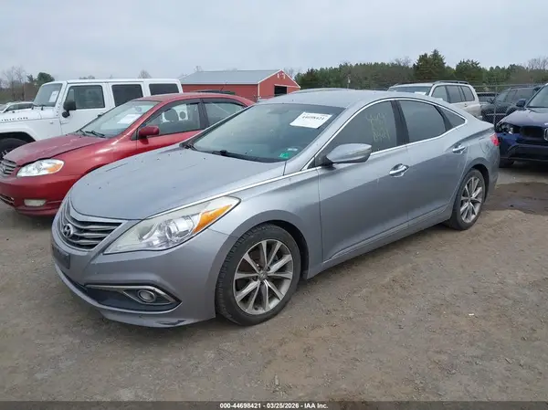 KMHFG4JGXGA505889 2016 HYUNDAI AZERA - Image 2