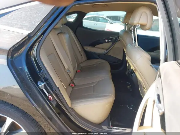 KMHFG4JGXGA519856 2016 HYUNDAI AZERA - Image 8