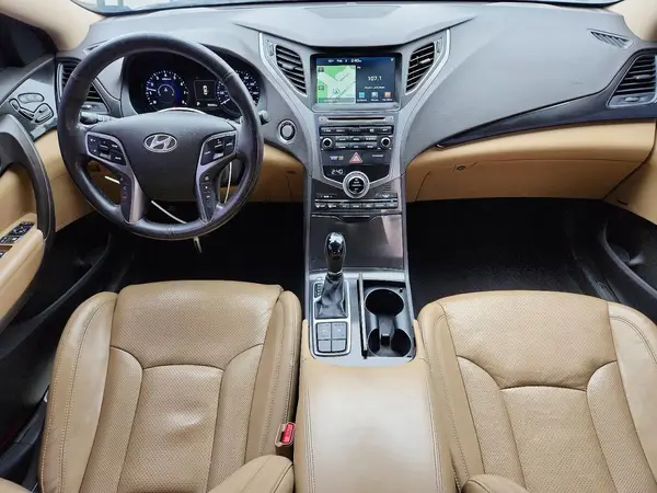 KMHFG4JGXHA577757 2017 HYUNDAI AZERA - Image 8