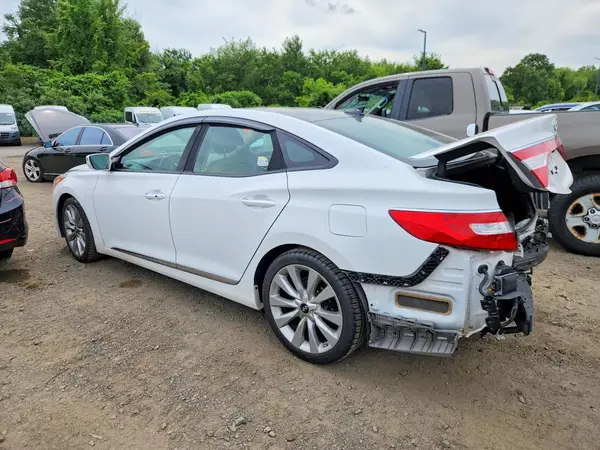KMHFH4JG2GA516088 2016 HYUNDAI AZERA - Image 2