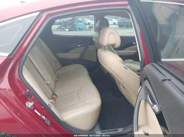 KMHFH4JG2GA525549 2016 HYUNDAI AZERA - Image 8
