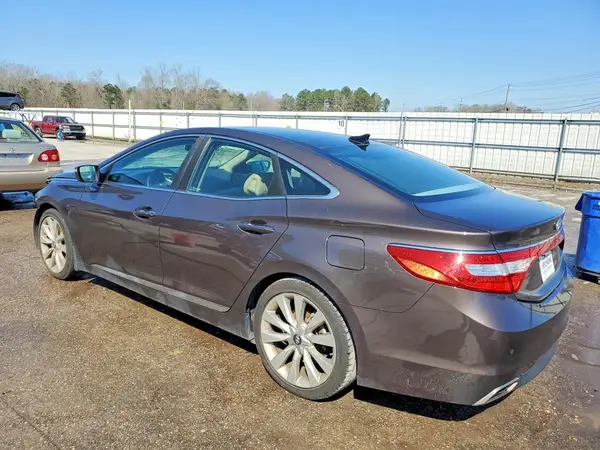 KMHFH4JG2GA527205 2016 HYUNDAI AZERA - Image 2